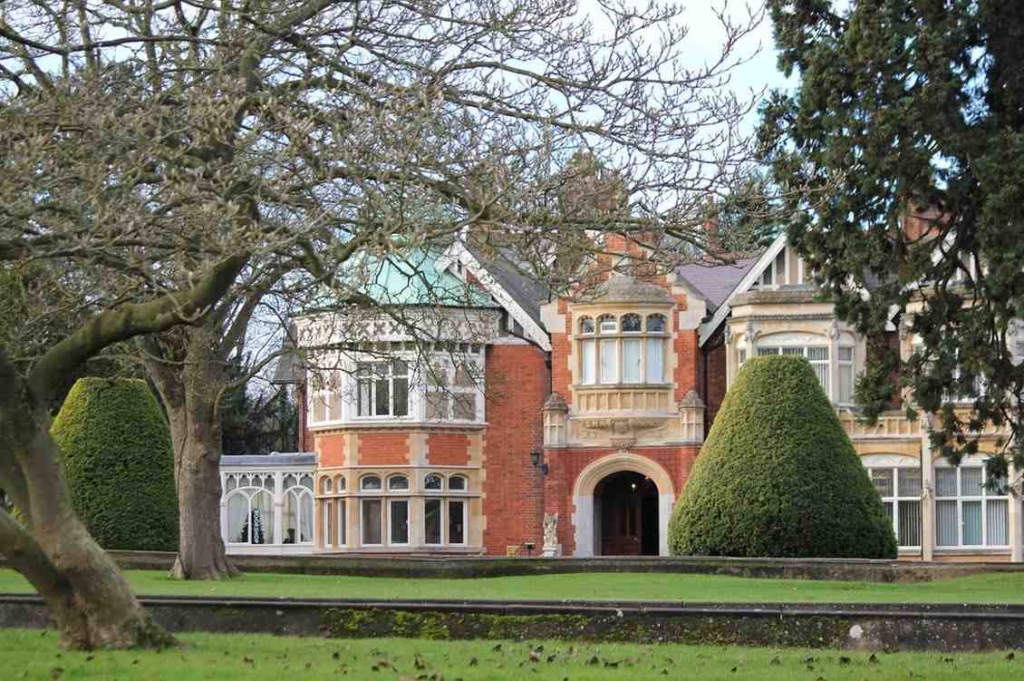 bletchley park mansion