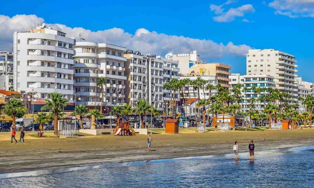 can foreigners purchase real estate in cyprus beach