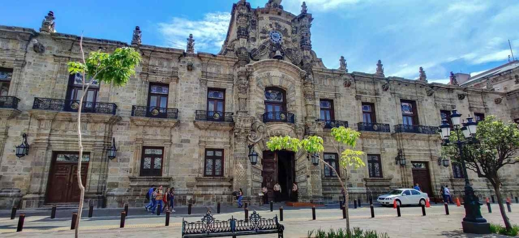 experience expat life in guadalajara