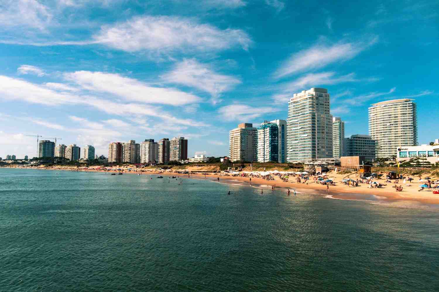 uruguay, one of safest places to retire