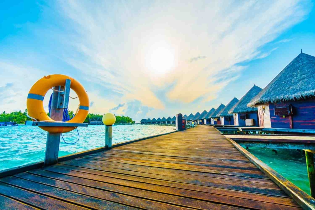 morning at overwater houses in maldives