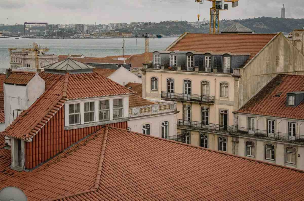 historic buildings in portugal showing why many ask can foreigners buy property in portugal