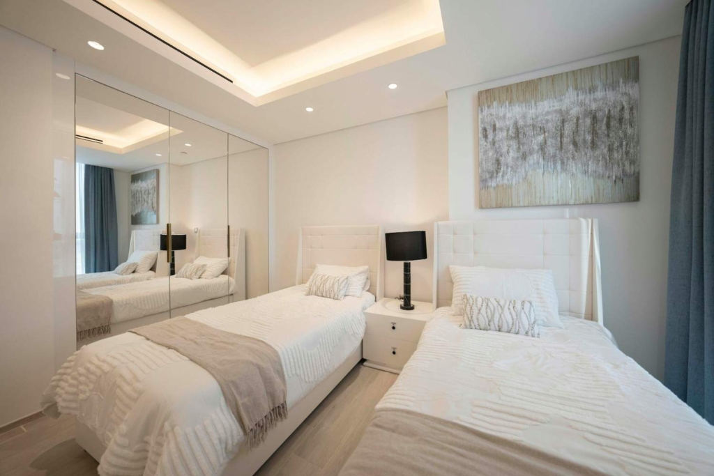 modern apartment bedroom in qatar for buying property in qatar requirements