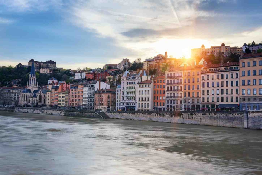 riverfront buildings, cheapest places to live in france