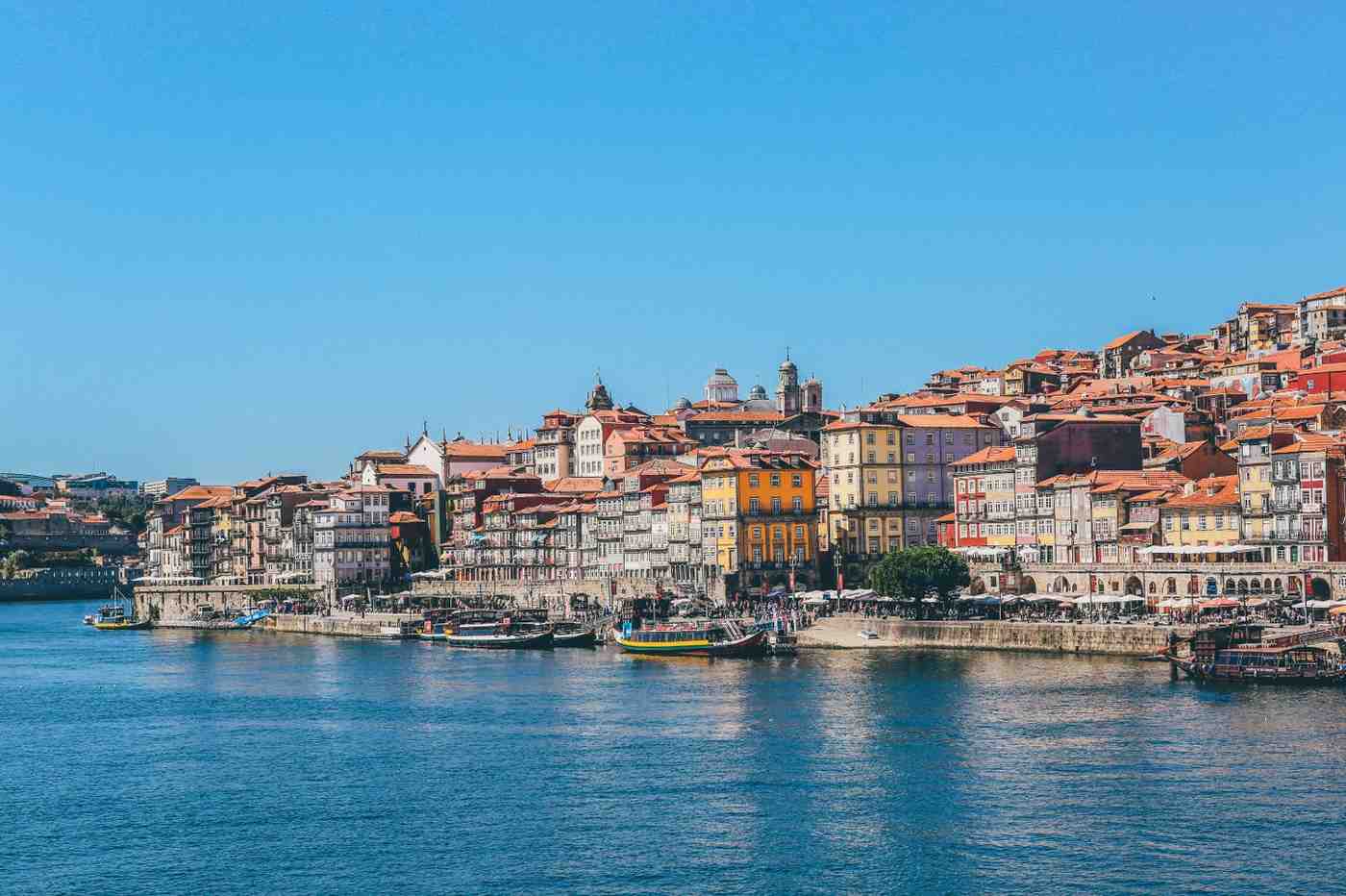 porto-portugal-housing-options-for-living-and-investment