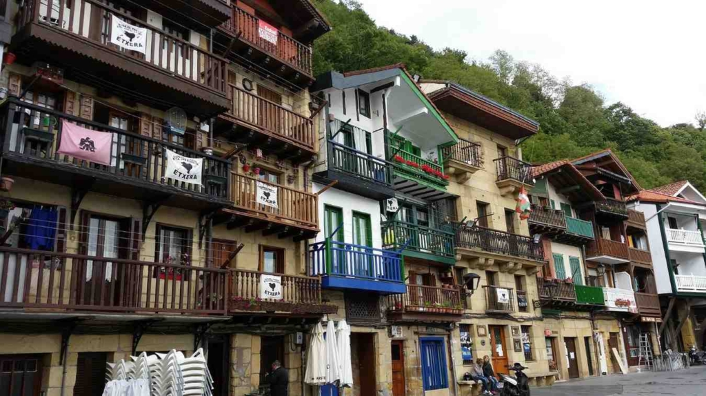 traditional spanish village houses ideal for cheap homes to buy in spain