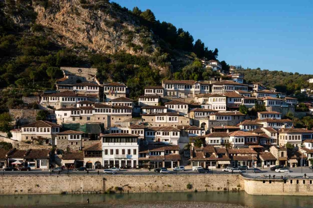 countries with cheapest houses
