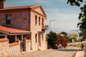 overseas cheap houses