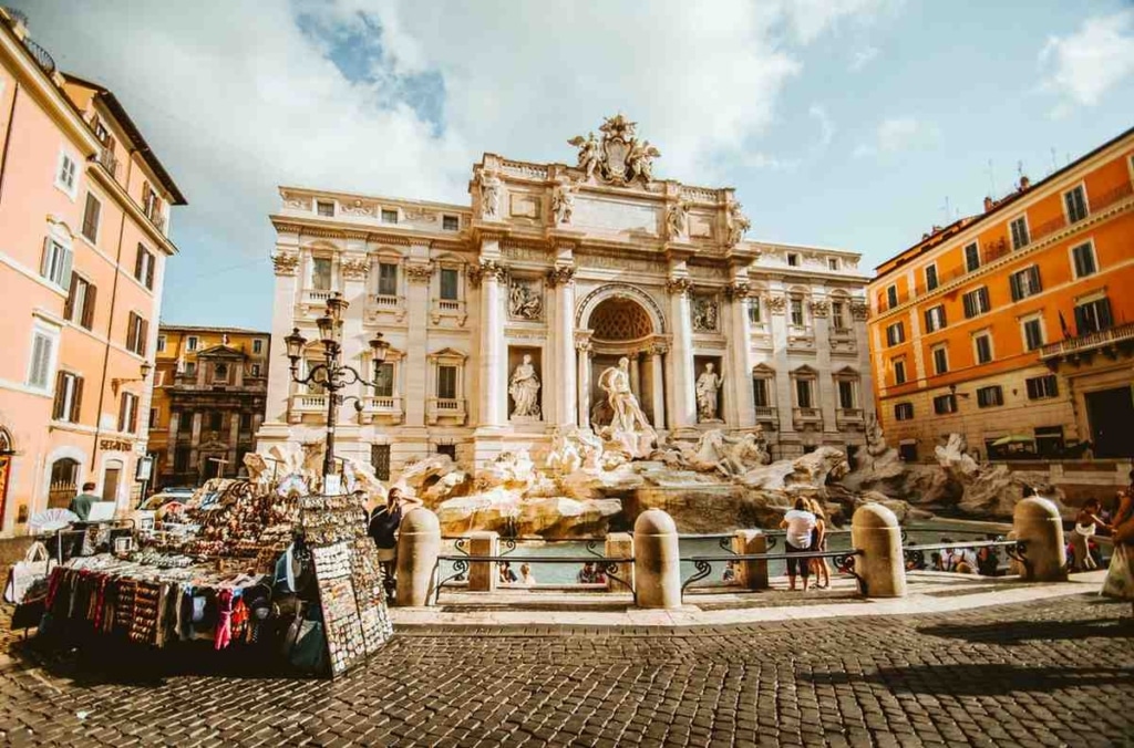 how to retire to italy